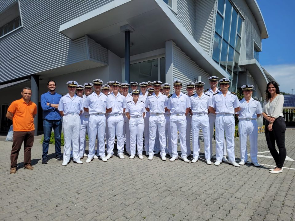 Visita profesional de alumnos de primer curso a las instalaciones de Marine Instruments