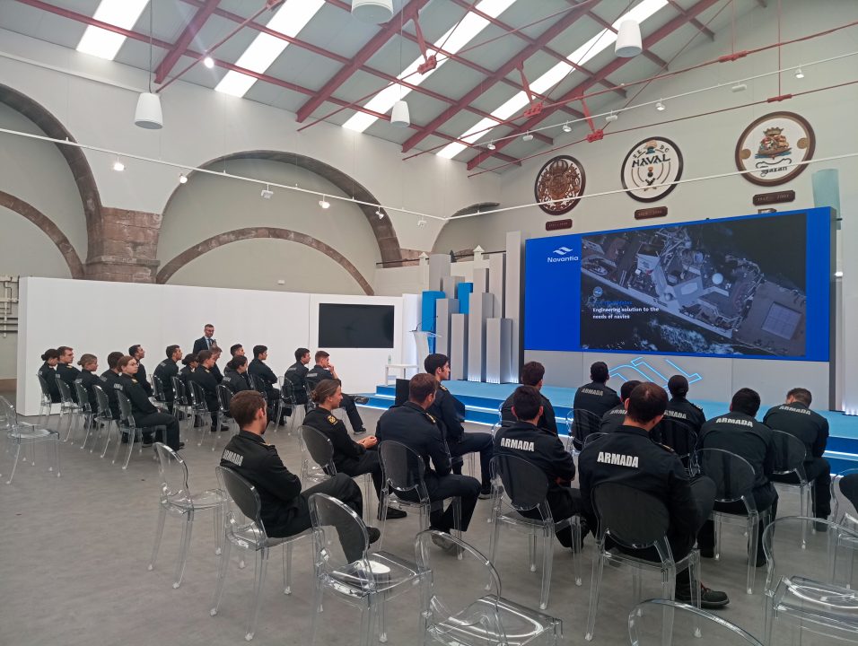 Professional visit of fourth year students to NAVANTIA Ferrol’s facilities