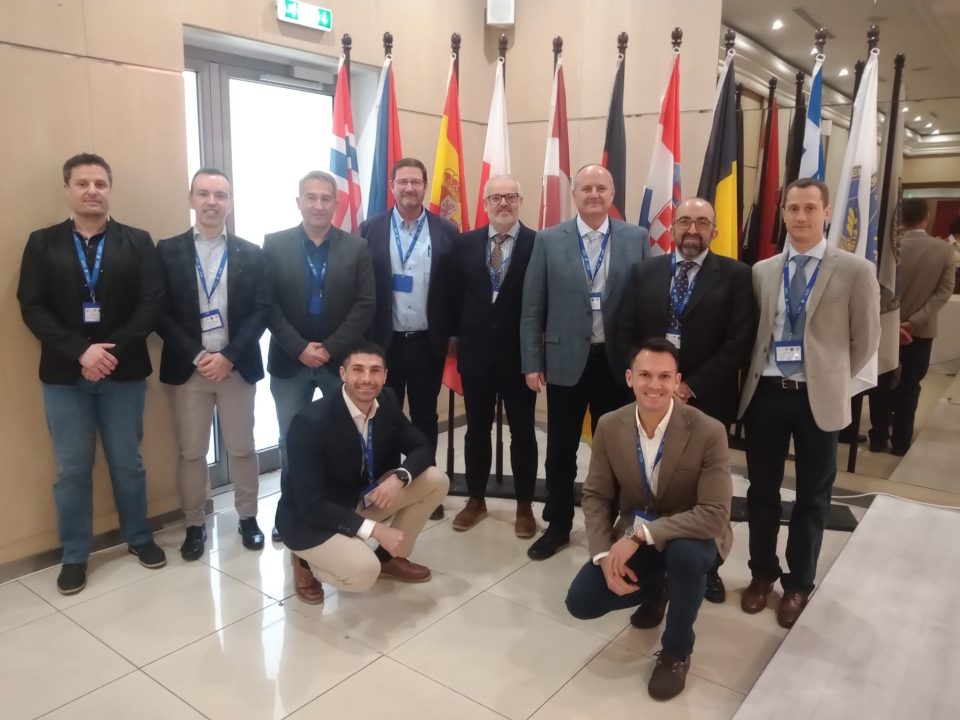Profesores del CUD participan en encuentros internacionales del programa EMILYO